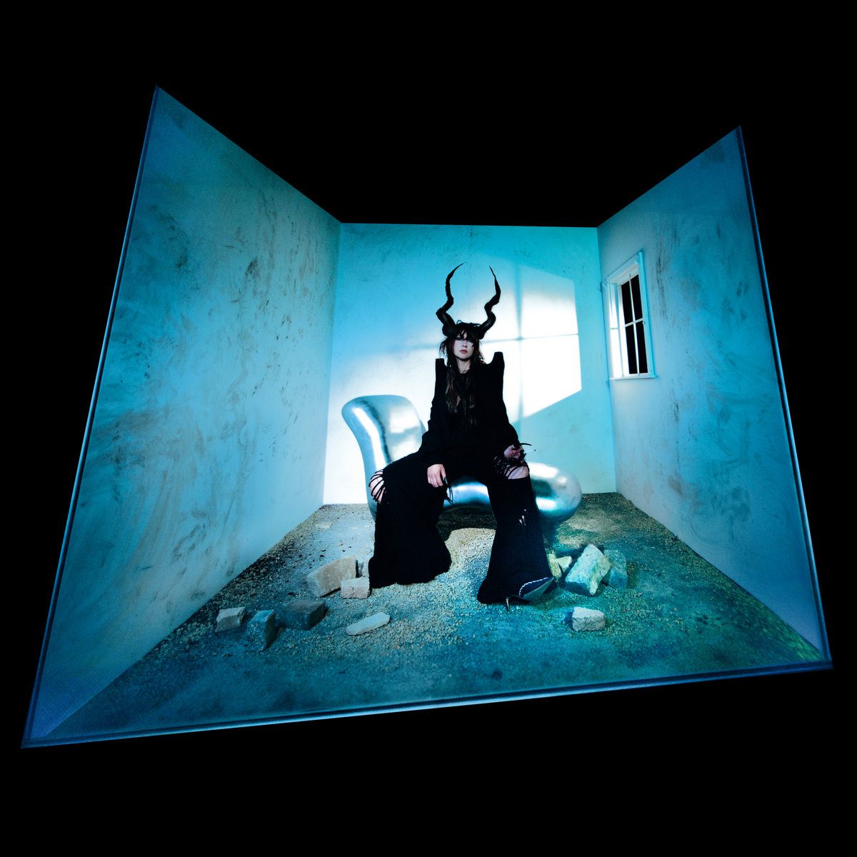 Halo on the Inside by Circuit des Yeux